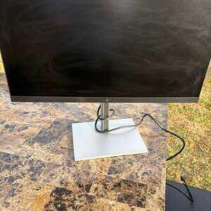 HP EliteDisplay E24 G4 24" FHD IPS Widescreen Monitor